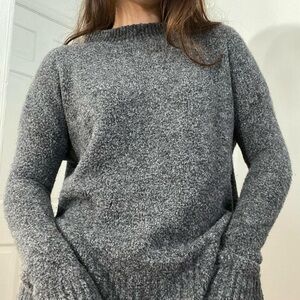 Brandy Melville Gray Crew Neck Sweater Relaxed Fit